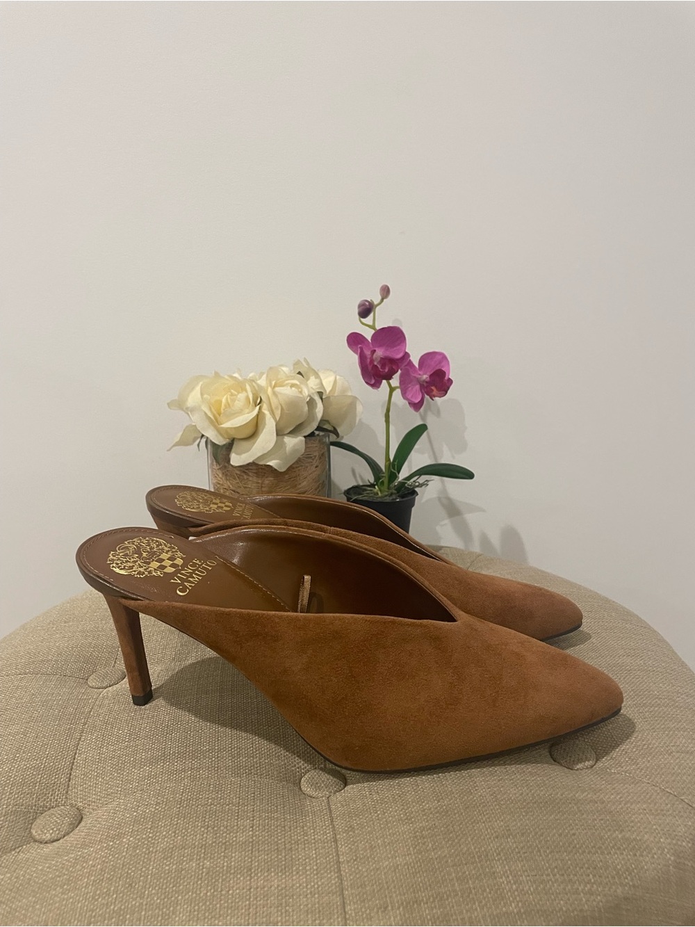 Vince Camuto Cognac Suede Pointed-Toe Mule - Size 9 - Picture 4 of 14
